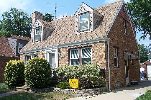 1st image of 7742 W Palatine Ave