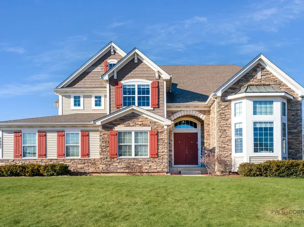 2660 Hastings Ct, Gurnee, IL 60031
