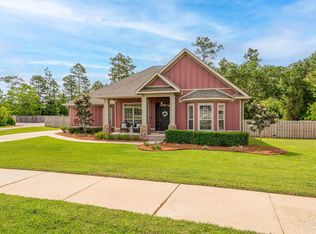 8847 Salt Grass Dr, Pensacola, FL 32526