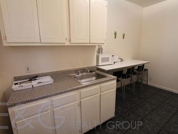 2nd image of 40 W 127th St APT 6