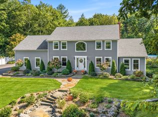 5 Crowley Rd, Westhampton, MA 01027