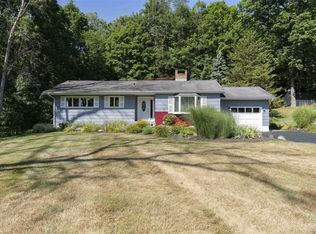 10 Long Ct, Wappingers Falls, NY 12590