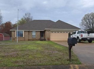 1804 Peachwood Cv, Beebe, AR 72012