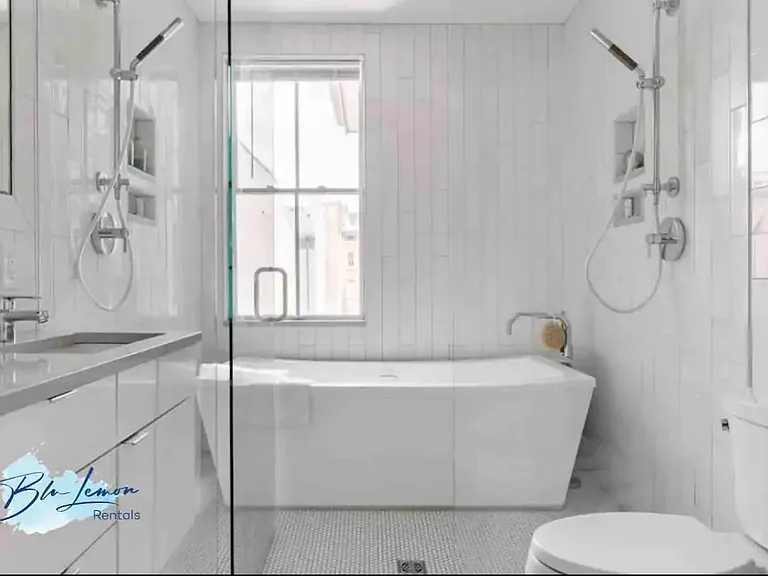 121 Green St #2 — Photo 9