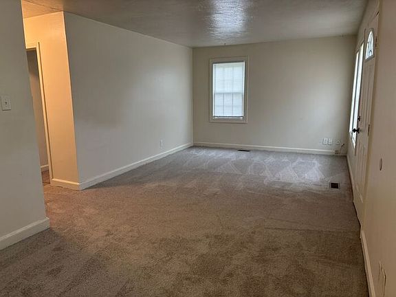 2nd image of 1504 Converse Ave