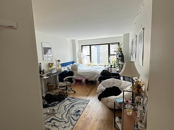 2nd image of 279 E 44th St APT 14A