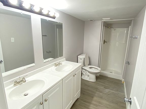 2nd image of 1308 Anthony St #1