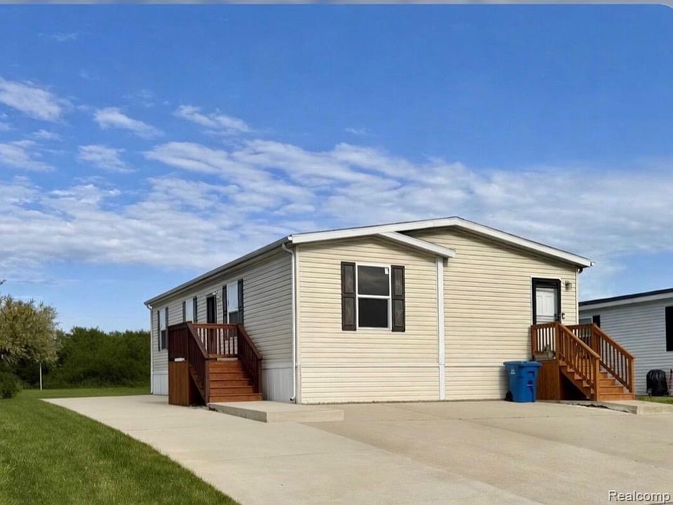 1st image of 25843 Loudon Dr