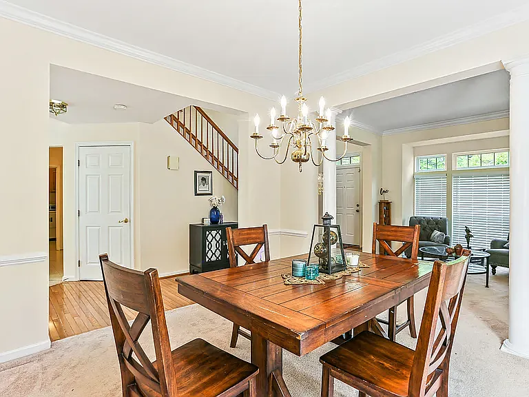10209 Juniper Dr — Photo 6