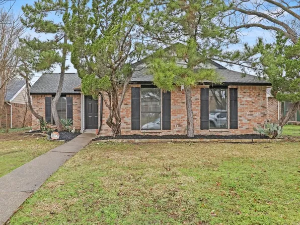 4505 Monterrey Dr, Rowlett, TX 75088