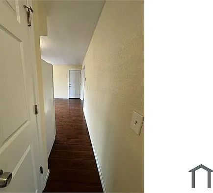 1904 Auburn St #1 — Photo 2