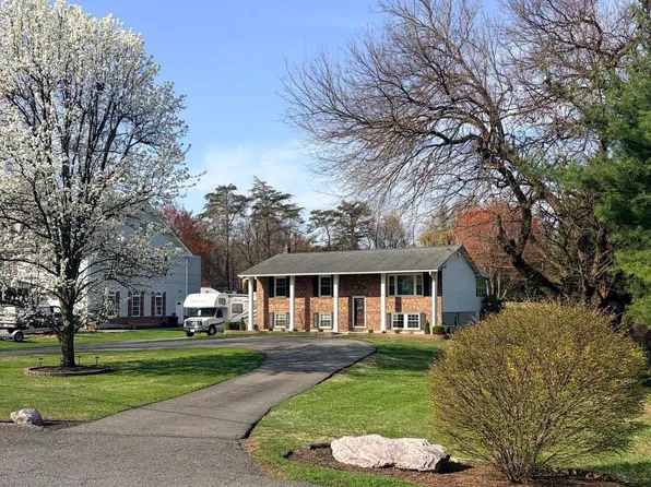 804 White Ave, Linthicum, MD 21090