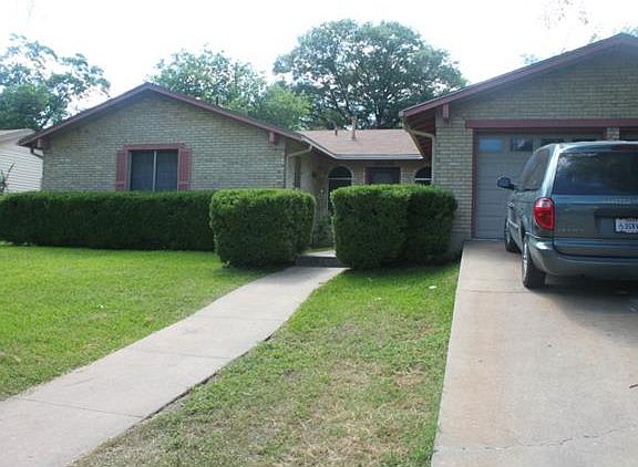 3rd image of 9508 Hansford Dr