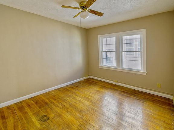 Bedroom 1 - 2nd floor