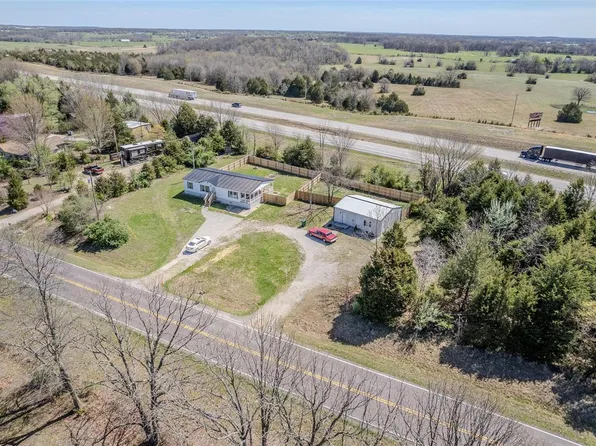 19420 State Hwy W, Phillipsburg, MO 65722