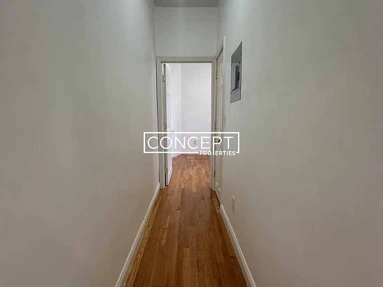 24 Phillips St #11 — Photo 5