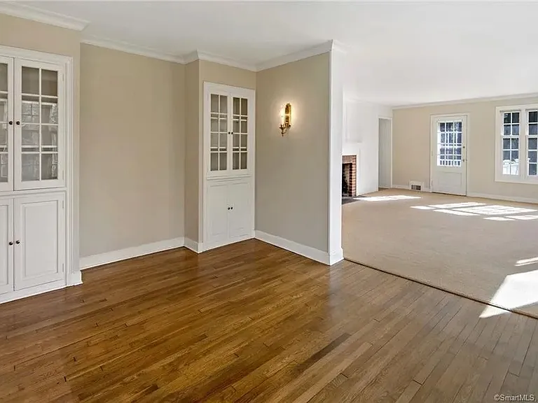 920 Redding Rd — Photo 12