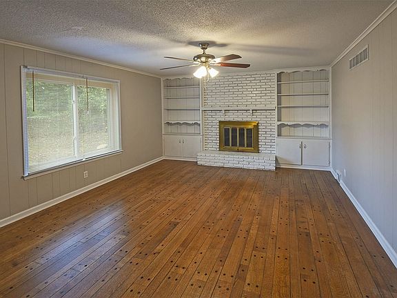 5th image of 1452 Singing Trees Dr