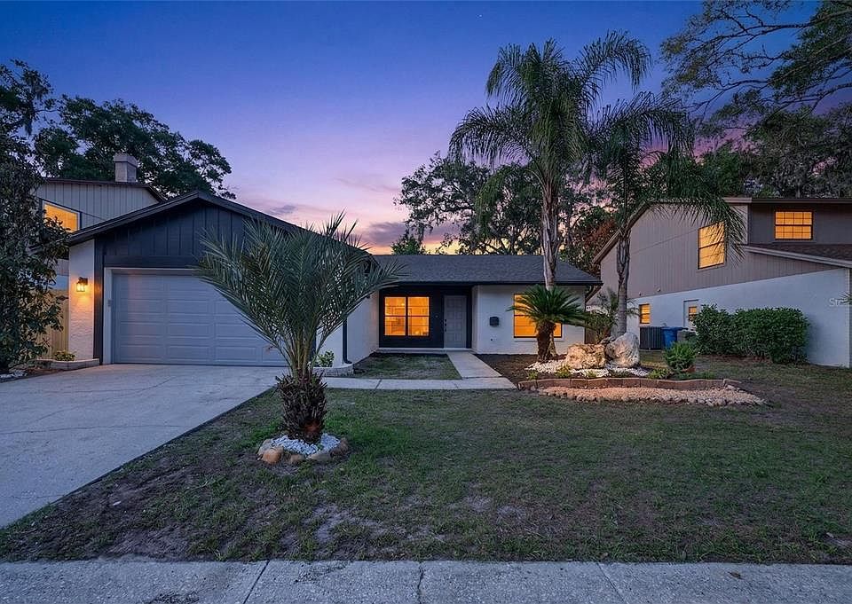 1st image of 14841 Oak Vine Dr
