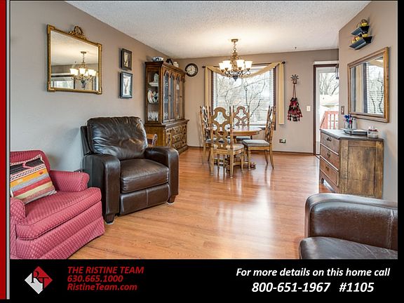 3rd image of 30W080 Glenhurst Ct