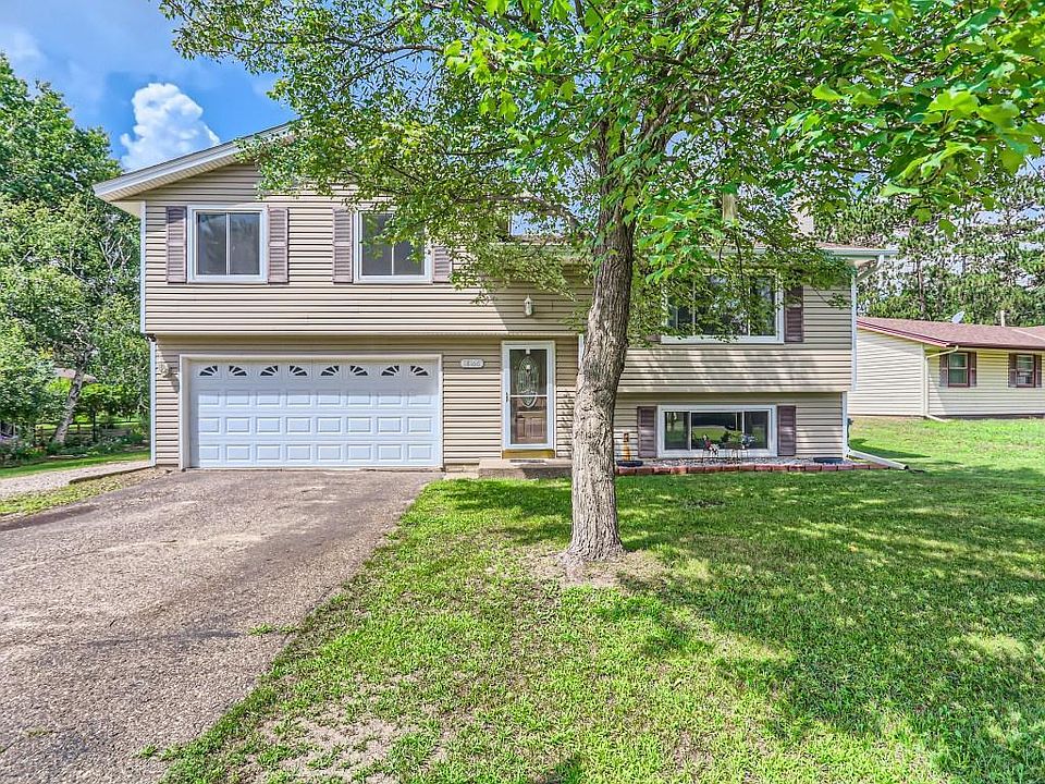 1st image of 18166 Deerwood Ln NE