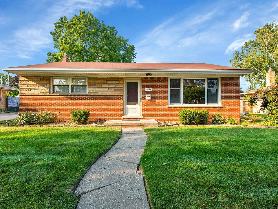 1st image of 29228 Meadowlark St