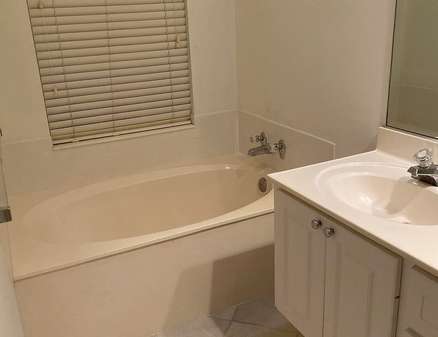 3 bed, 2.5 bath, 1500 sqft, $2,499 — Photo 3