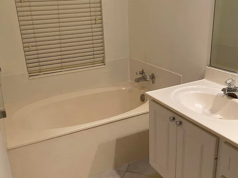 1947 Tigris Dr — Photo 3
