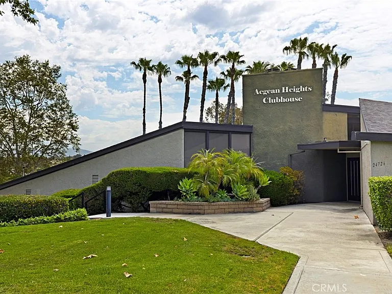 25866 Malia Ct — Photo 21