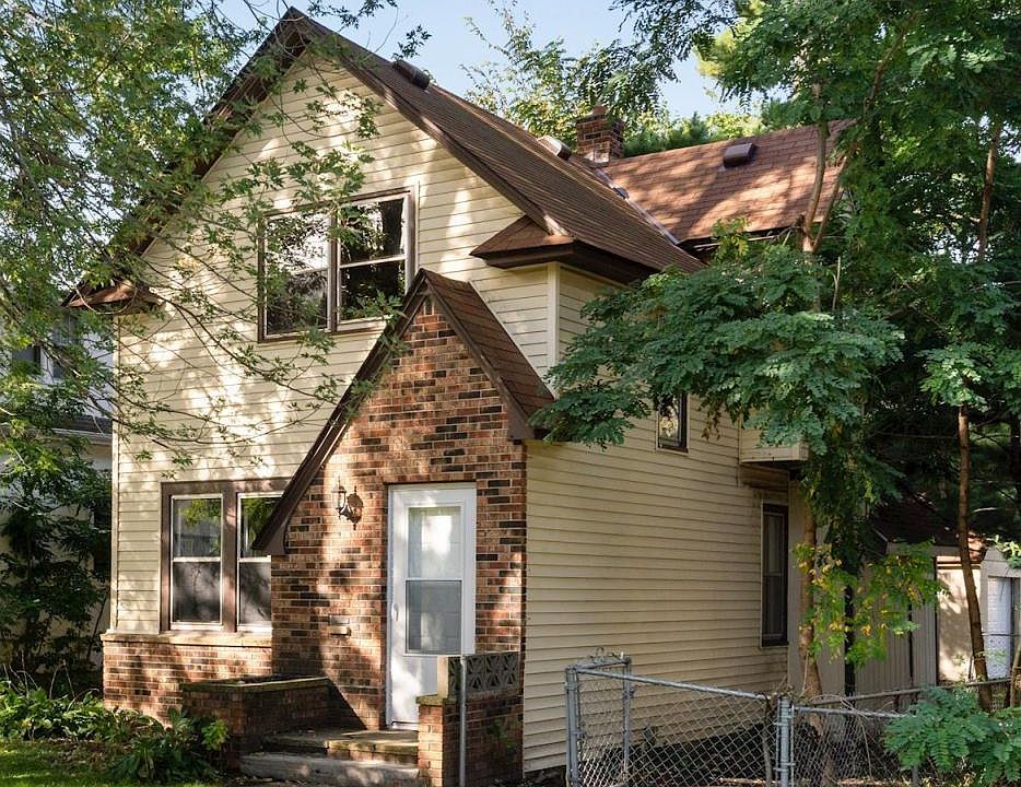 1st image of 3551 Girard Ave N