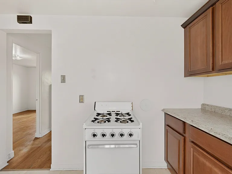 4404 Lomas Blvd NE #1 — Photo 8