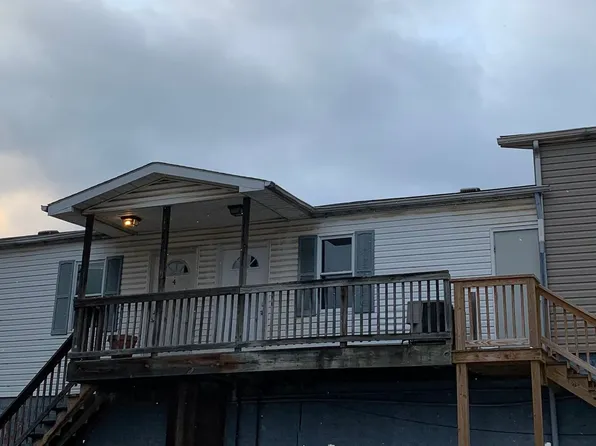 1004 16th St, 1004.5 16th St #1004-3, Parkersburg, WV 26101