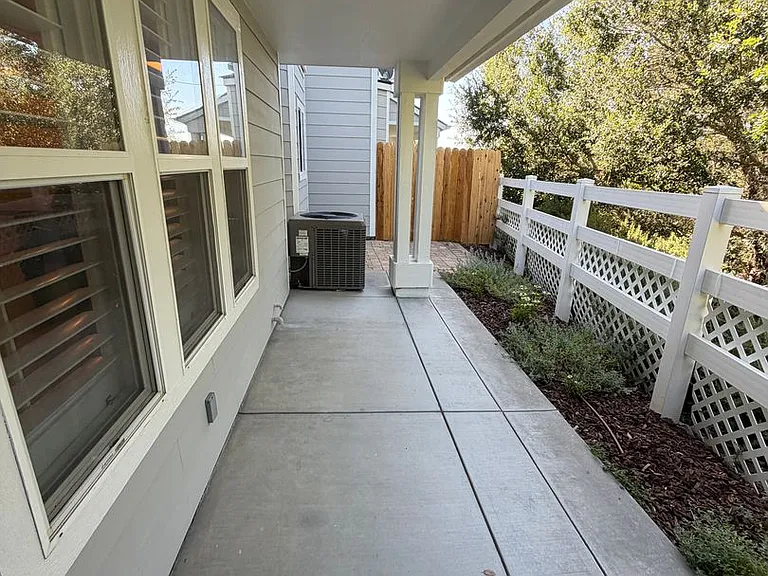 50 Corrietta Ct — Photo 43