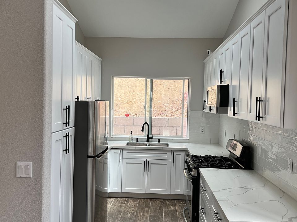 Kitchen with vaulted ceiling