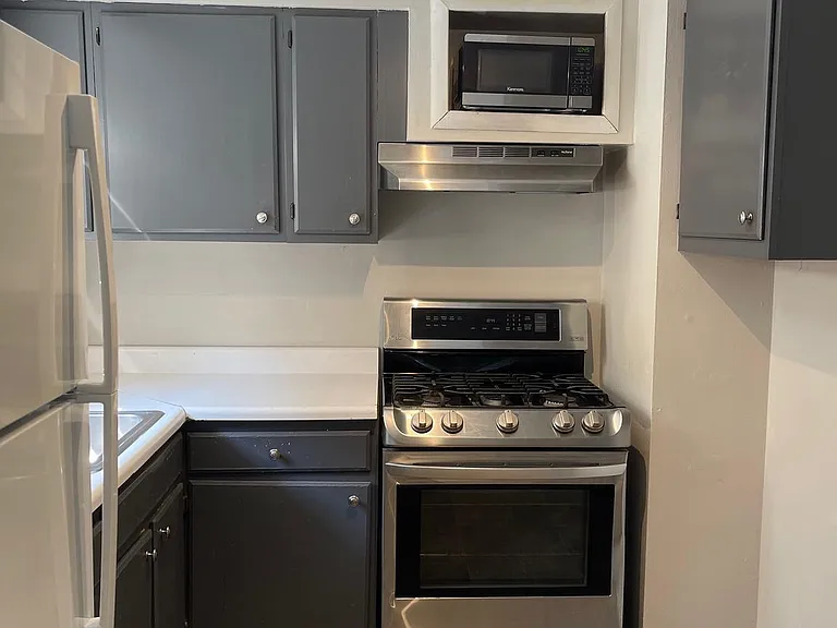 3330 Primrose Rd #1 — Photo 9
