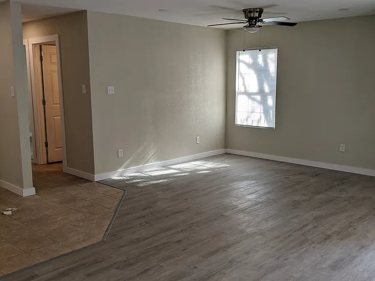 14419 Briarcrest Ln — Photo 9