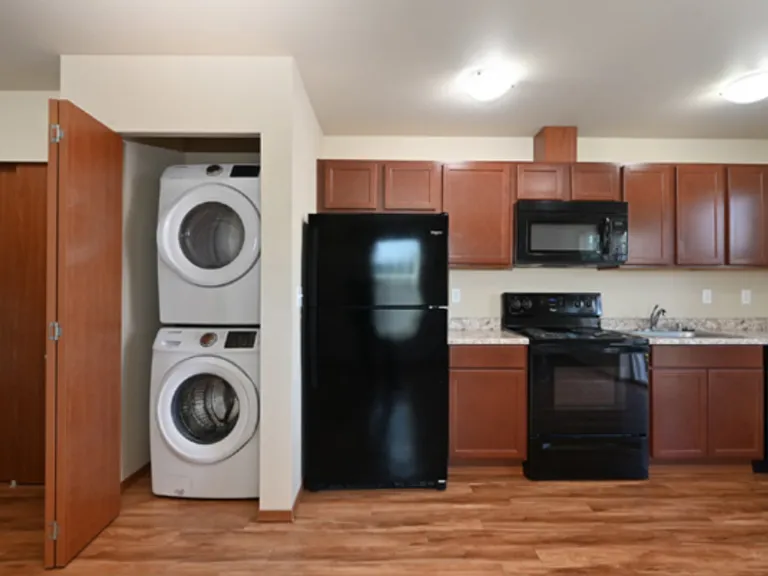 Ambaum Place II | Modern Studio and 1 Bedroom Layouts w/ In-Unit Laundry — Photo 10