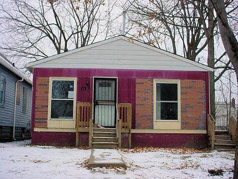 1st image of 17387 Klinger St