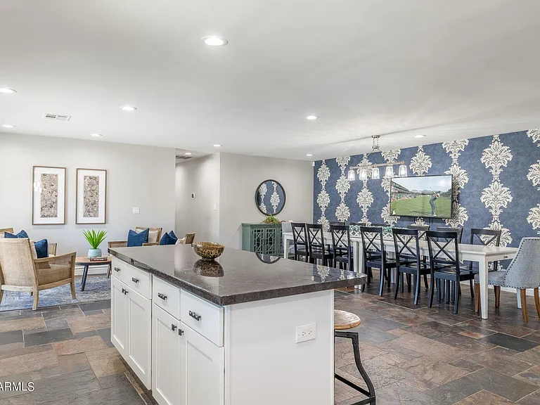 5948 E Corrine Dr — Photo 20