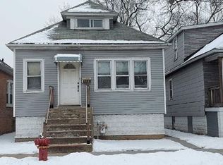 9331 S Woodlawn Ave, Chicago, IL 60619