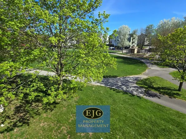 205 Pine St #213, Manchester, NH 03103