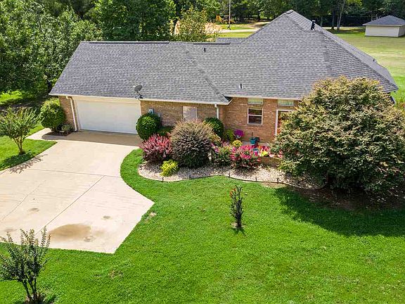 4th image of 1036 County Road 4420