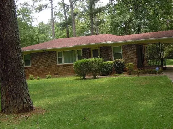 128 Lake Dr NE, Birmingham, AL 35215