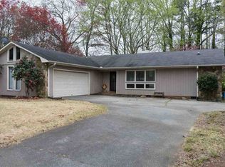 303 Seven Oaks Ln, Spartanburg, SC 29301