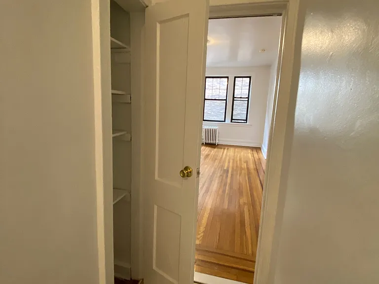 45-51 E Brinkerhoff Ave — Photo 2