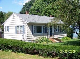 14 Grover Rd, Cape Elizabeth, ME 04107
