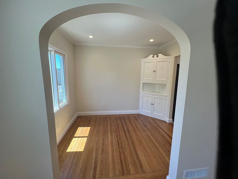 Adjacent dining area w/ new recessed lights