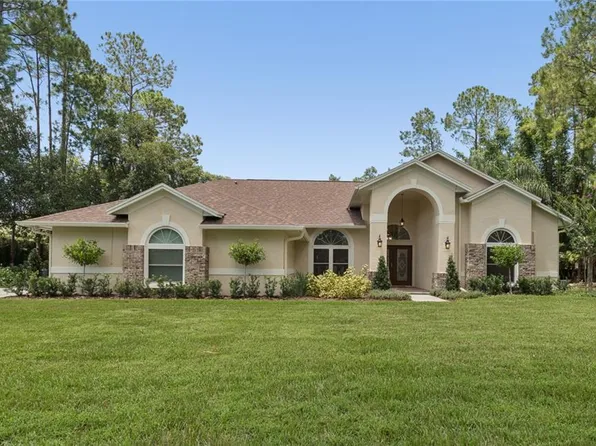 18811 Victor Manuel Dr, Lutz, FL 33548