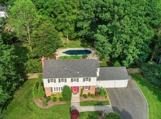 57 Wynnewood Rd, Livingston, NJ 07039