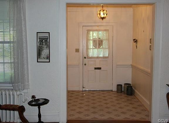 4th image of 101 Macon Cir